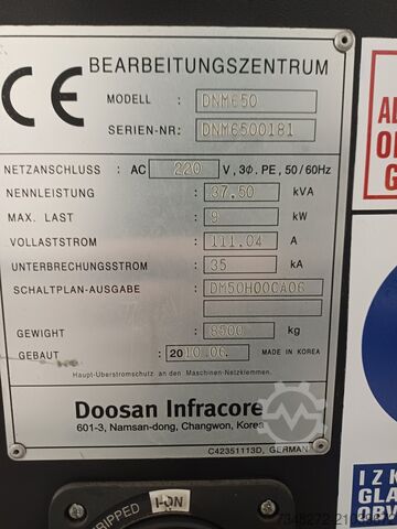 Vertikales Bearbeitungszentrum DOOSAN DNM6500