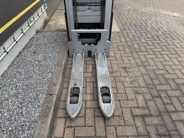 VS-22363 electric double stacker Still 2020 2,024mm initial lift STILL EXDSF20