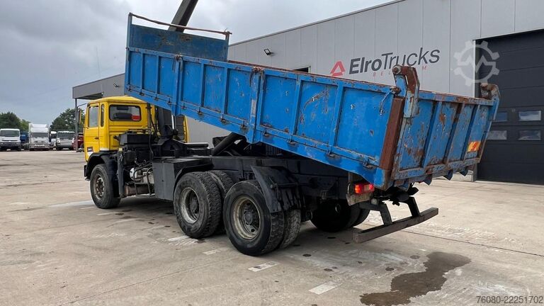 Tipper with crane Renault G 290 Manager (POMPE MANUELLE / GRUE / LAMES / ...