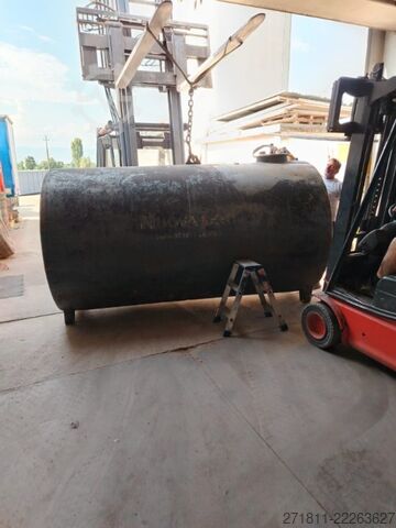 Special purpose truck  CISTERNA USATA NON SCARRABILE IN FERRO