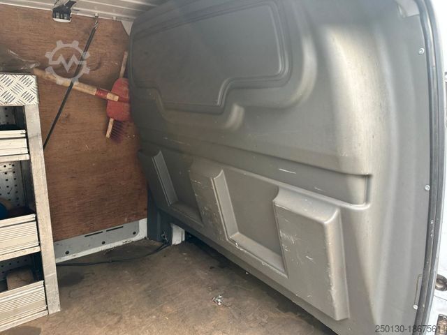 Kastenwagen MERCEDES-BENZ Vito 109 CDI Kasten *Motorschaden*