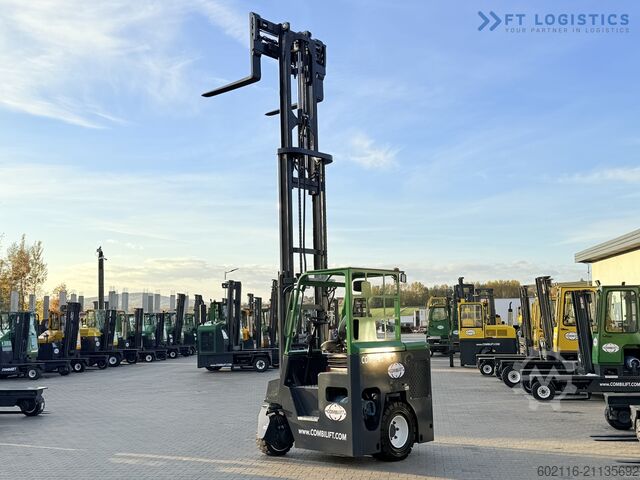 Vierwegestapler Combilift CB4000 GAS TRIPLEX 5200 POSITIONER