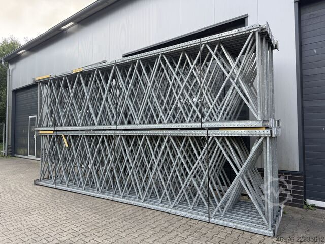 High-bay warehouse Dexion P90 Regallänge: 25,30 lfm.