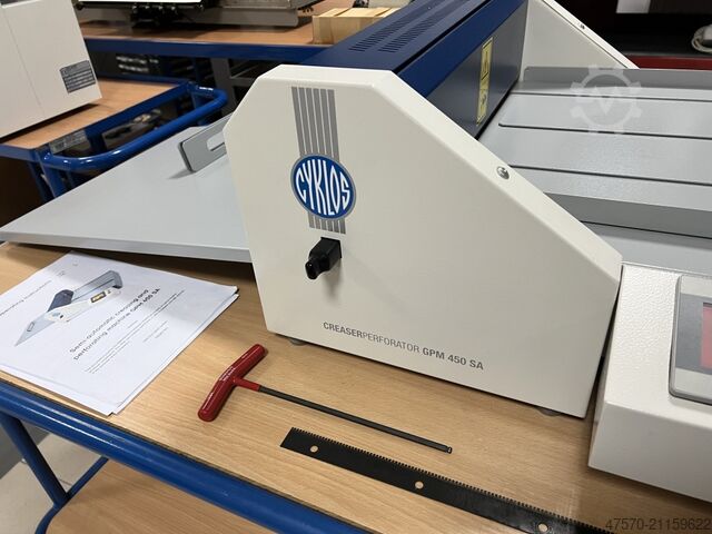 Halbautomatische Rillmaschine Cyklos GPM 450SA Semi-Automatic Creaser