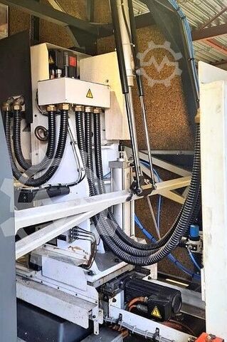 Stabbearbeitungszentrum ELUMATEC SBZ 130/01