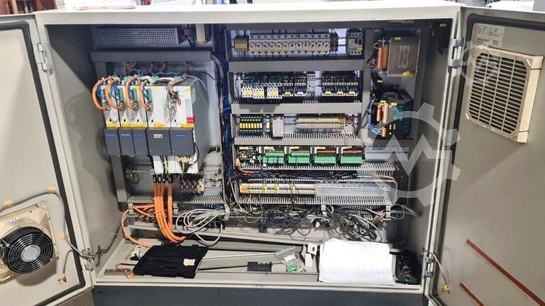 Stabbearbeitungszentrum ELUMATEC SBZ 130/01