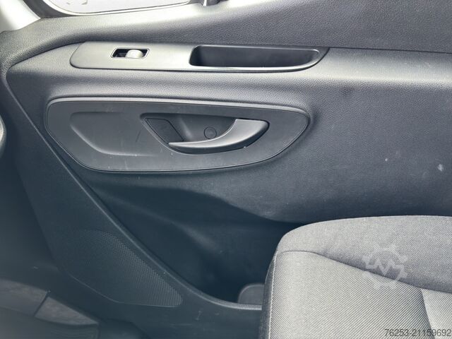 Kastenwagen Mercedes-Benz Sprinter 317 CDI Kasten Hochdach Standard AHK