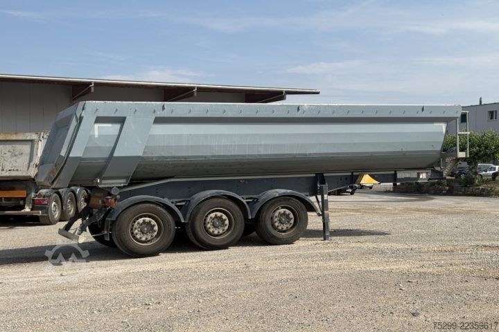 Kipper Auflieger Schwarzmüller SPA 3/E Kipper / Swiss-Vehicle