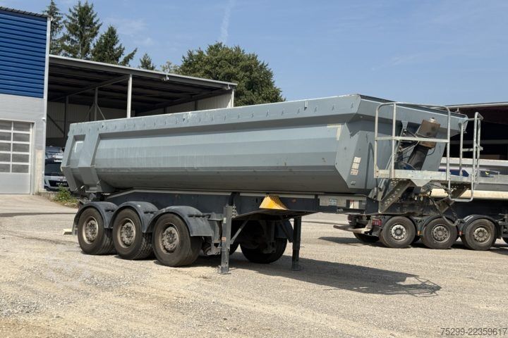 Kipper Auflieger Schwarzmüller SPA 3/E Kipper / Swiss-Vehicle