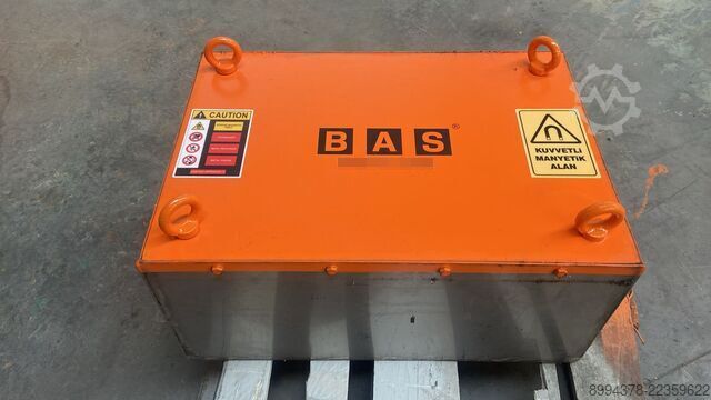 Magnetplatte – manuelle Reinigung B A S INDUSTRIAL SOLUTIONS AND ENG 700x400x300mm Magnetic Plate