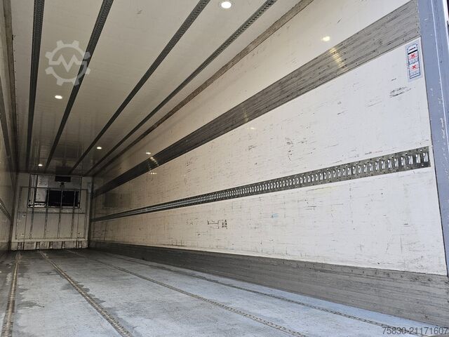 Refrigerated/frozen transport Vedecar LPRS 24 / LIFT AXLE / THERMO KING / TAIL LIFT