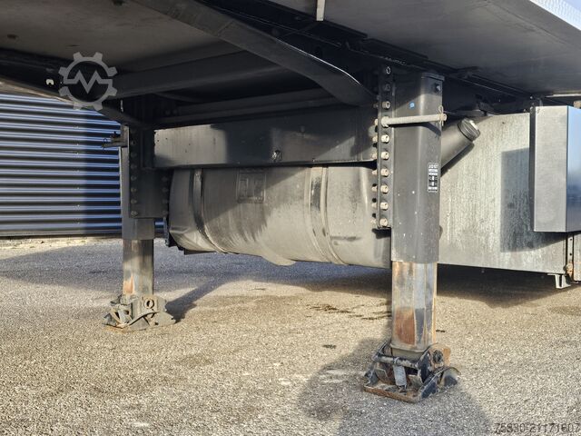 Refrigerated/frozen transport Vedecar LPRS 24 / LIFT AXLE / THERMO KING / TAIL LIFT