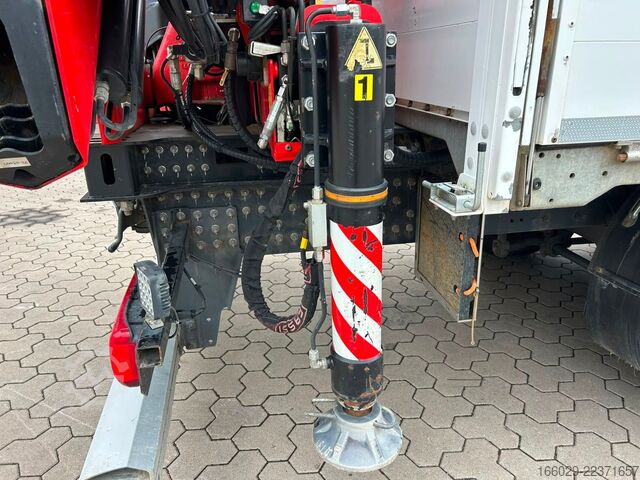 Flatbed truck DAF XF 480 Baustoffpritsche mit Fassi Ladekran F235