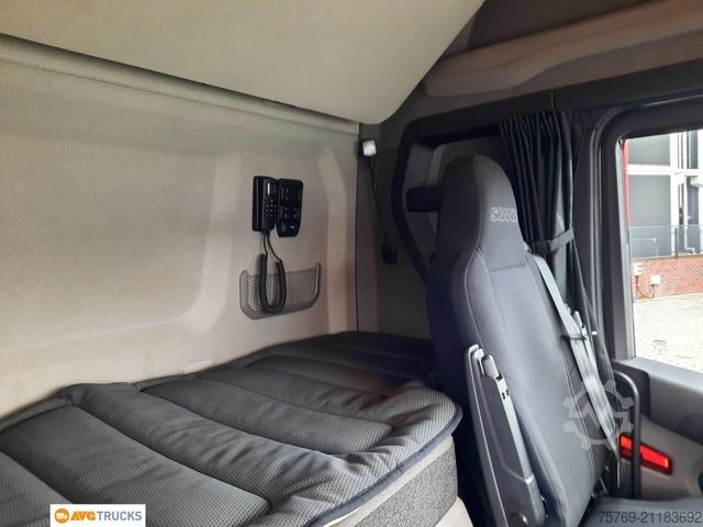 Gefahrgut LKW SCANIA R 460 2-Kreis-Kipphyd Retarder Standklima 2xTank