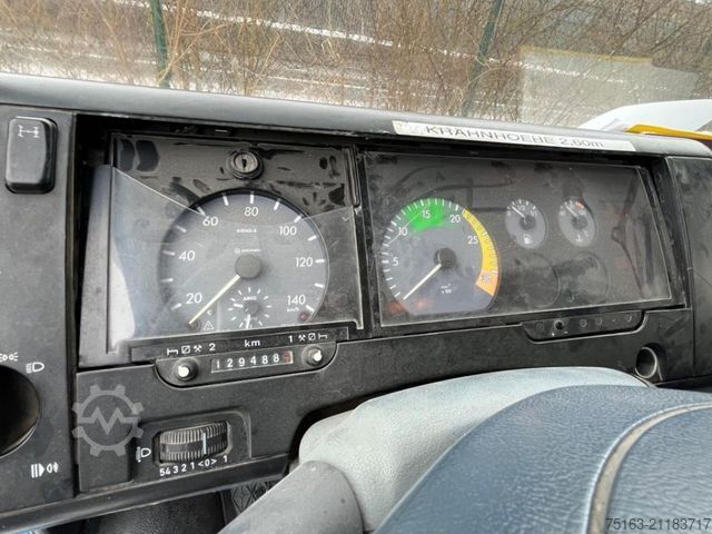 Pritschenwagen MERCEDES-BENZ Vario 814 D Pritsche Kran Fassi F45