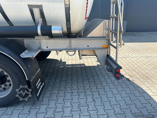 Food tanker Van Hool FOOD / RVS chassis / empty weight: 5.860kg / 29...