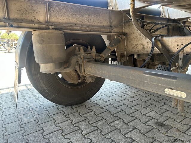 Food tanker Van Hool FOOD / RVS chassis / empty weight: 5.860kg / 29...