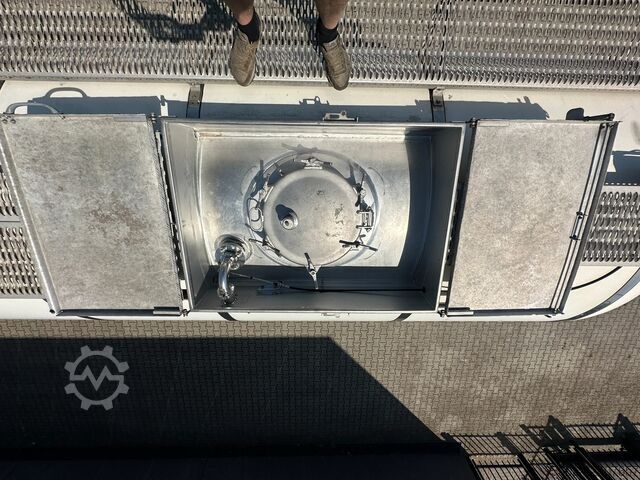 Food tanker Van Hool FOOD / RVS chassis / empty weight: 5.860kg / 29...