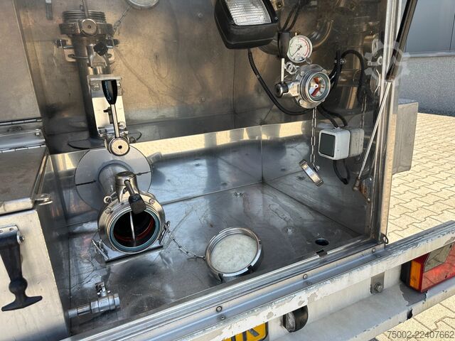 Food tanker Van Hool FOOD / LEBENSMITTEL / empty weight: 5.860kg / 2...