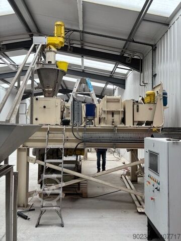 Hosokawa Bepex MS75 Compactor With Prebreaker HOSOKAWA BEPEX MS75