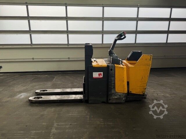 Palettenstapler Jungheinrich ERD 220