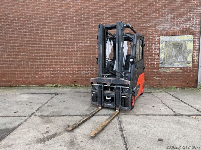 Elektro 4 Rad-Stapler Linde E16P-02