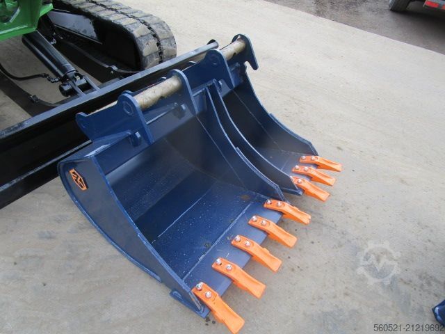 Minibagger Terex TC25 - POWERTILT + mechan. Schnellwechsler + 3 NEU