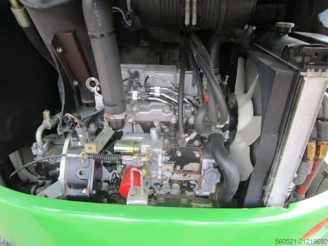 Minibagger Terex TC25 - POWERTILT + mechan. Schnellwechsler + 3 NEU