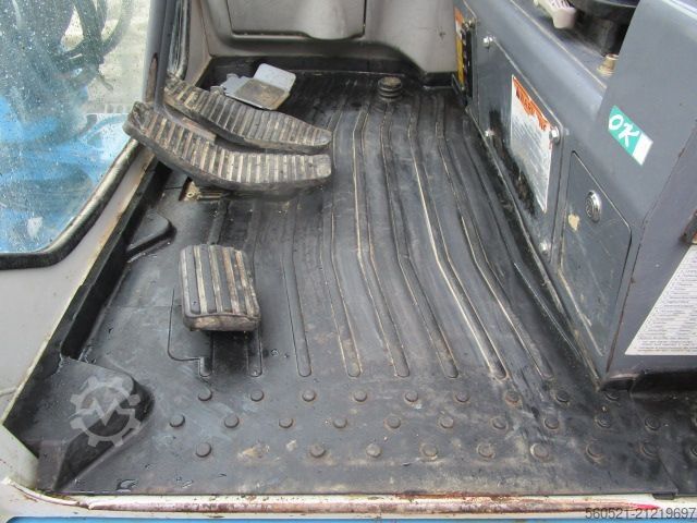 Minibagger Takeuchi TB 230 - POWERTILT + hydr. Schnellwechsler + 4 Löf