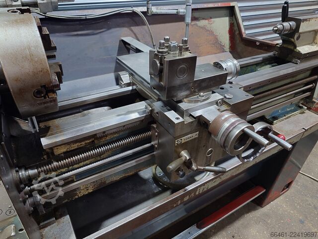 Leit-/Zugspindeldrehmaschine Colchester Master 2500