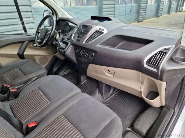 Box van Ford Transit CUSTOM 6 PLACES