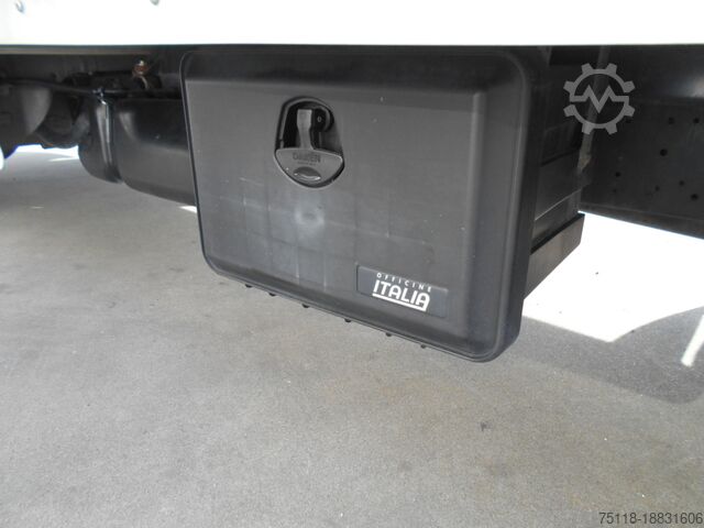 Box van Iveco DAILY 35C14 FURGONE + SPONDA