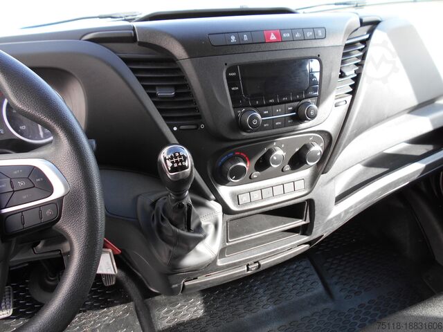Box van Iveco DAILY 35C14 FURGONE + SPONDA