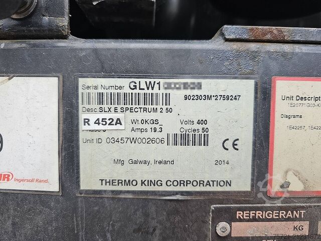 Kühl-/Tiefkühltransport SCHMITZ N/A THERMO KING SPECTRUM