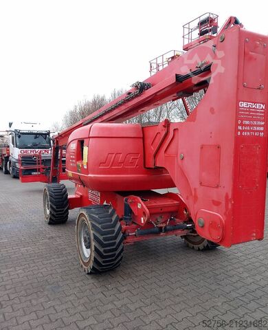 Gelenkteleskoparbeitsbühne JLG 800AJ