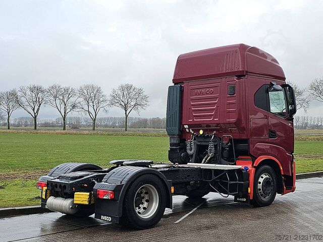 Standard-SZM IVECO S-WAY AD440S48
