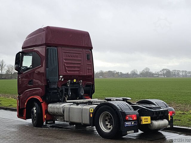 Standard-SZM IVECO S-WAY AD440S48