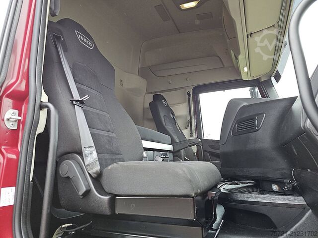 Standard-SZM IVECO S-WAY AD440S48