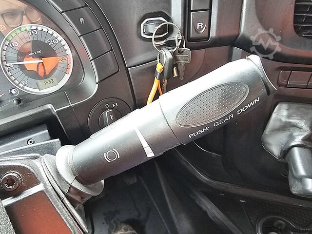 Standard-SZM IVECO S-WAY AD440S48