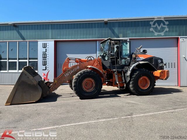 Wheel loader HITACHI ZW220-6*Klima*hydr. Schnellwechsler*11.000h*