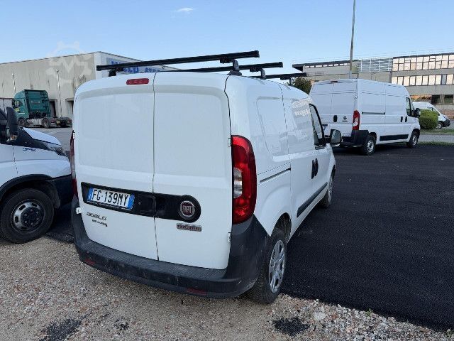 Customized van Fiat Doblo Cargo 2015 - Doblo cargo 1.3 mjt 16v SX 95cv