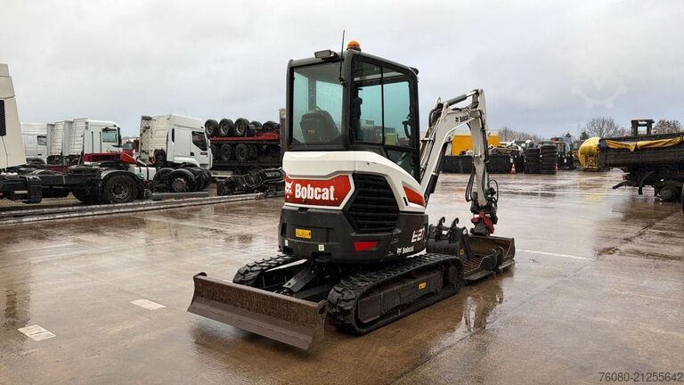 Minibagger Bobcat E 27z (BE MACHINE / 1197H / INCL KANTELBAK + RI...