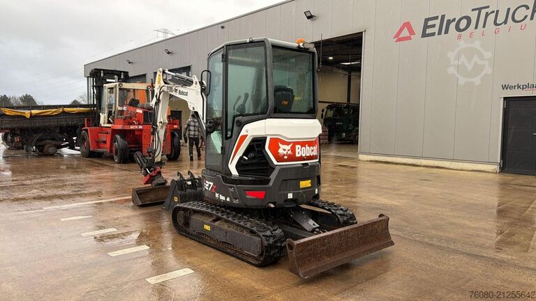 Minibagger Bobcat E 27z (BE MACHINE / 1197H / INCL KANTELBAK + RI...