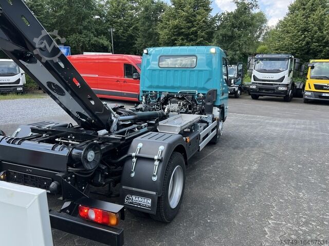 Abrollkipper Fuso Canter FUSO 9C18 City Abrollkipper Krokbil Color Edition