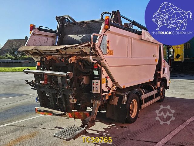 Abfallsammelfahrzeug Isuzu CON