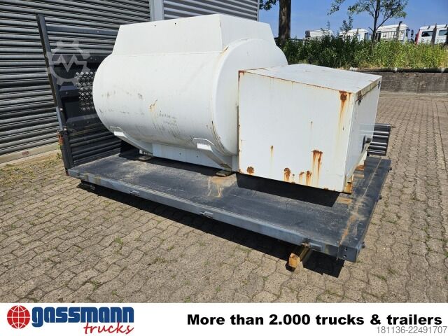 LKW mit Tankaufbau  Wassertank 2800L