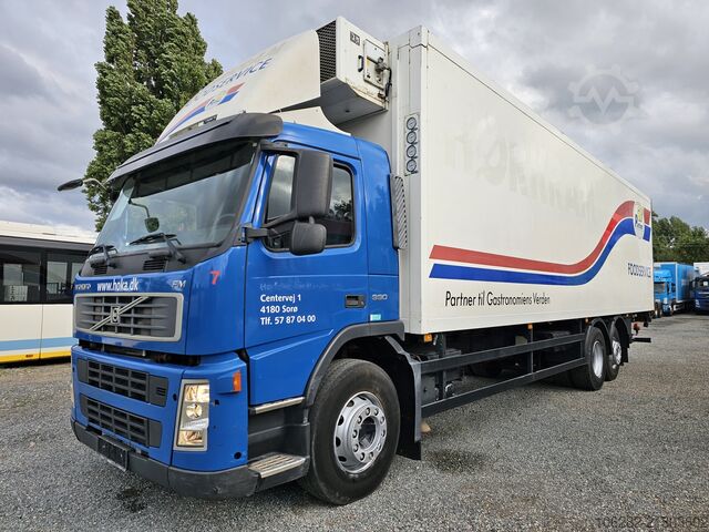 LKW mit Kühlkoffer VOLVO FM330 6x2 FRIGOBLOCK Multizone Lenk u. L