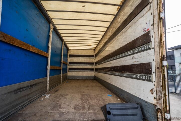 Tarpaulin RENAULT PREMIUM 270 DXI +DHOLLANDIA 1.5T