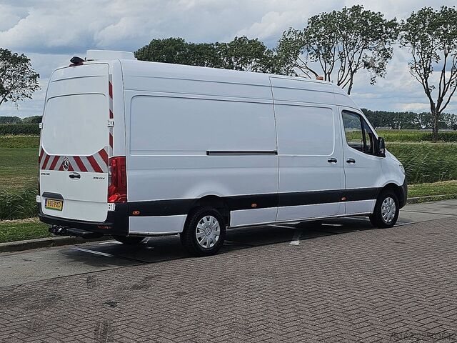 Hochdachkombi MERCEDES-BENZ SPRINTER 315 L3H2 Mbux AC Euro6!
