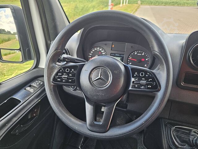 Hochdachkombi MERCEDES-BENZ SPRINTER 315 L3H2 Mbux AC Euro6!